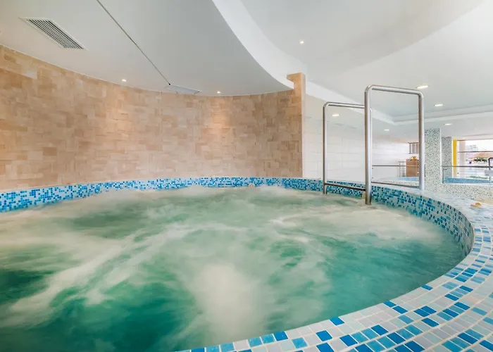 Myflat Club 218 Belvedere Wellness Апартаменты Шиофок
