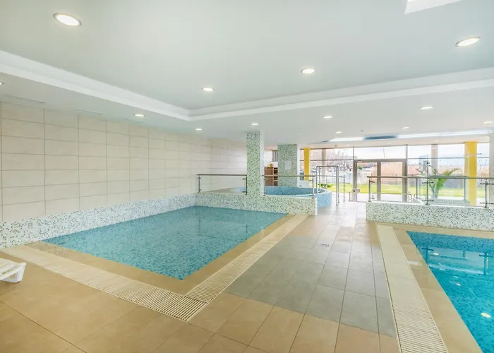 Myflat Club 218 Belvedere Wellness * Шиофок